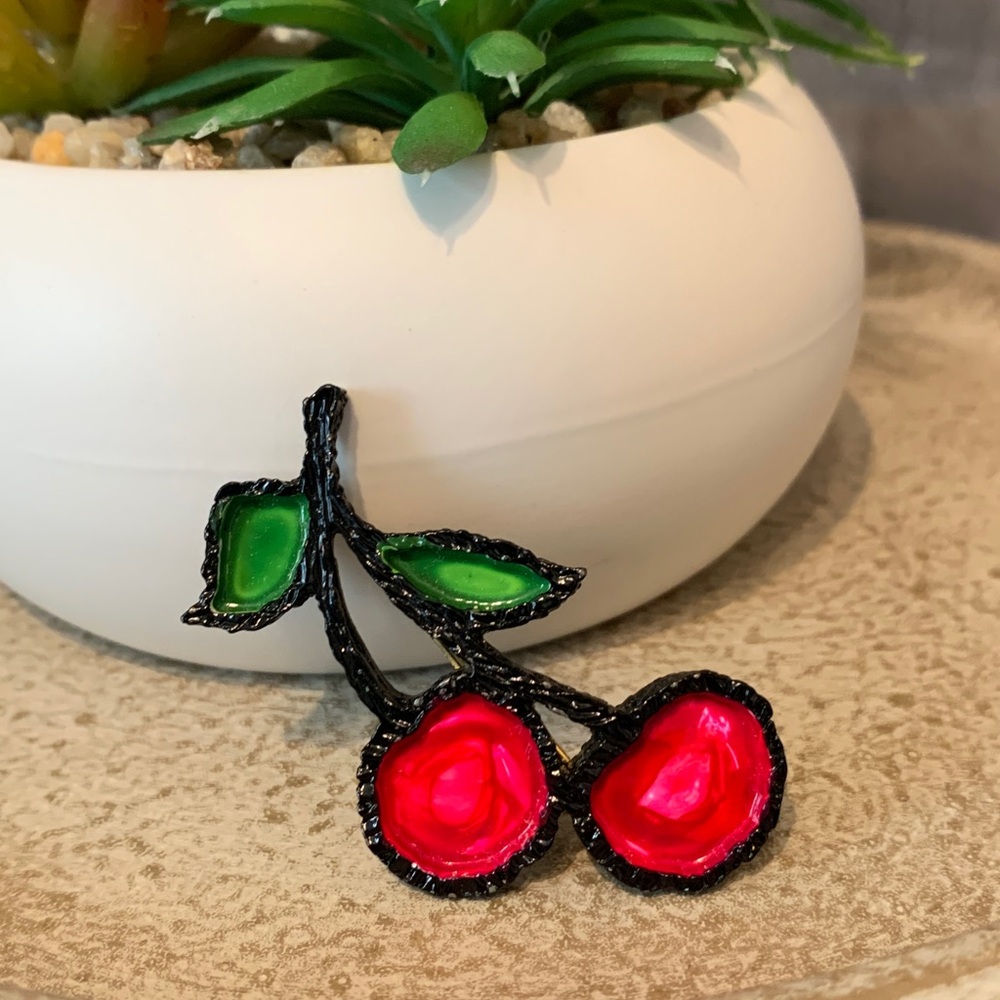 Vintage Cherry Pin - Picture 13 of 16